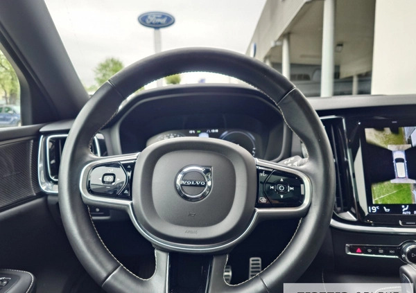 Volvo V60 cena 199900 przebieg: 35817, rok produkcji 2021 z Golina małe 781
